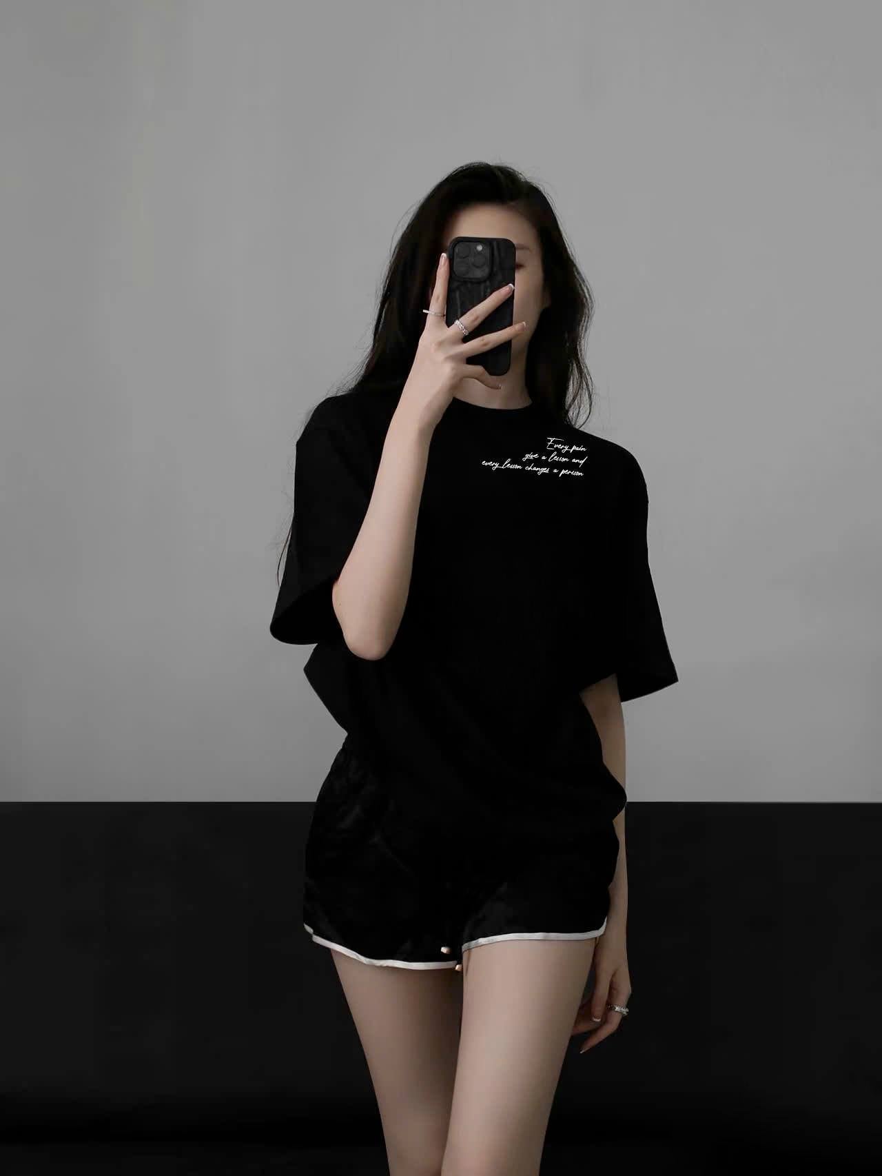 NIKO-33 T-Shirt